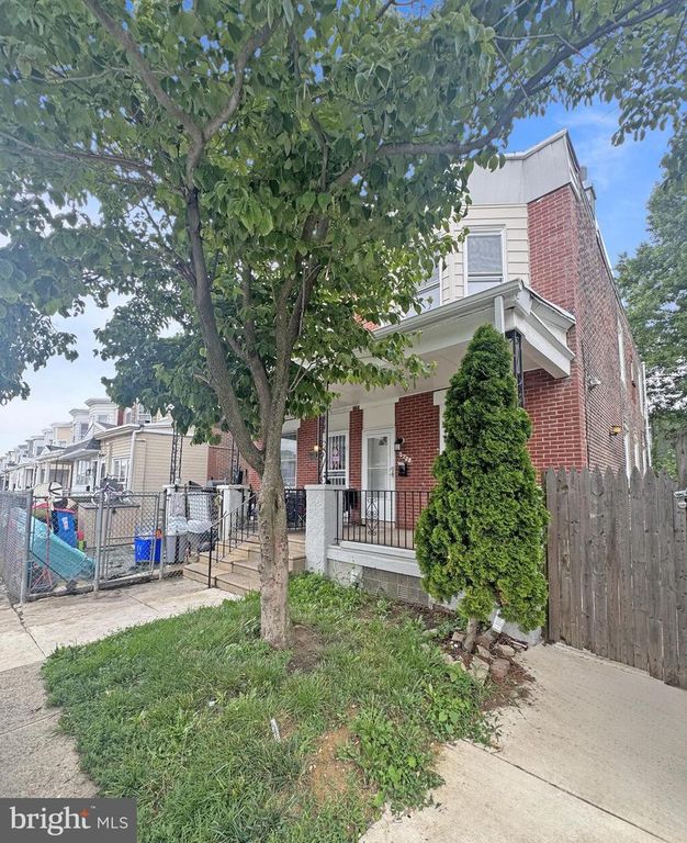 5738 VANDIKE ST, PHILADELPHIA, PA 19135 — exterior