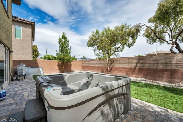 7630 Phoenix Peak Street, Las Vegas, NV 89166