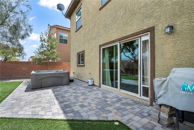 7630 Phoenix Peak Street, Las Vegas, NV 89166