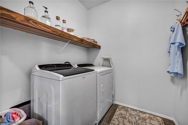 7630 Phoenix Peak Street, Las Vegas, NV 89166