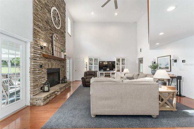 9095 SW 9TH TERRACE, Ocala, FL 34476