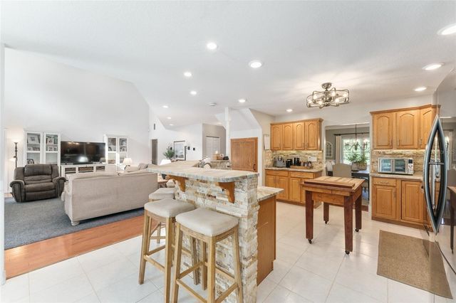 9095 SW 9TH TERRACE, Ocala, FL 34476