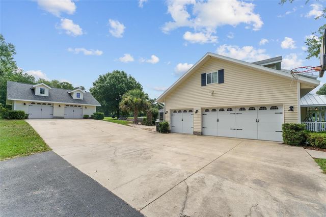 9095 SW 9TH TERRACE, Ocala, FL 34476