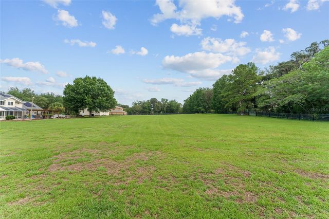 9095 SW 9TH TERRACE, Ocala, FL 34476