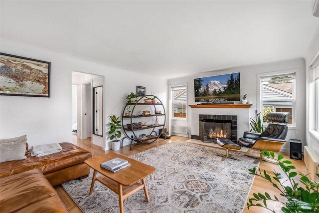 1705 N 82nd Street, Seattle, WA 98103
