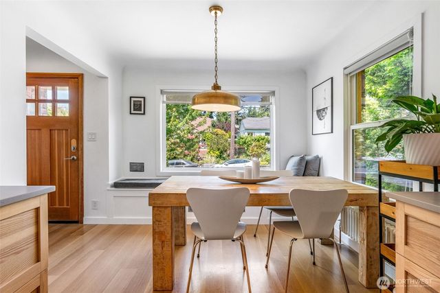 1705 N 82nd Street, Seattle, WA 98103