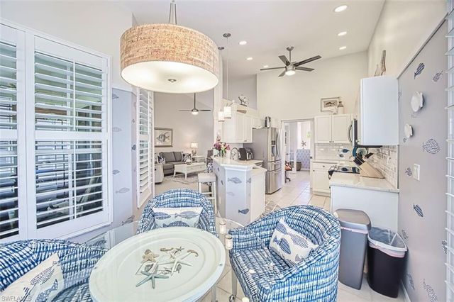 15131 Royal Windsor LN 2004, Fort Myers, FL 33919