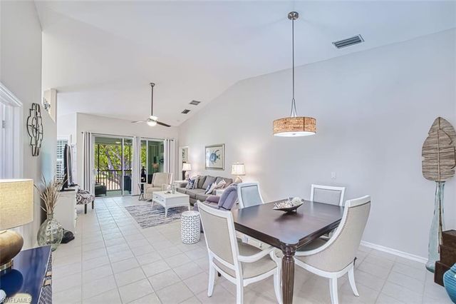 15131 Royal Windsor LN 2004, Fort Myers, FL 33919