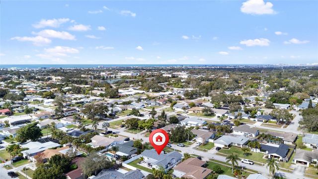 13454 HACIENDA DRIVE, Largo, FL 33774