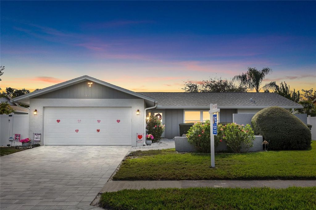 13454 HACIENDA DRIVE, Largo, FL 33774