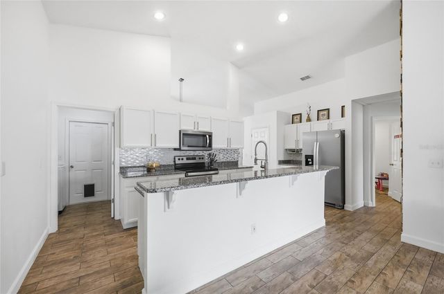 1040 ARBOR HILL CIRCLE, Minneola, FL 34715