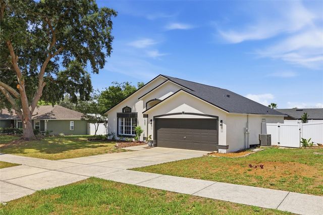 1040 ARBOR HILL CIRCLE, Minneola, FL 34715
