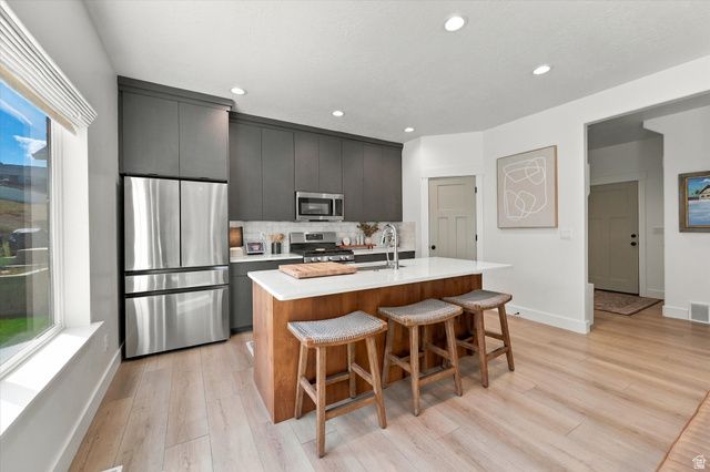 119 S 940 E, Santaquin, UT 84655