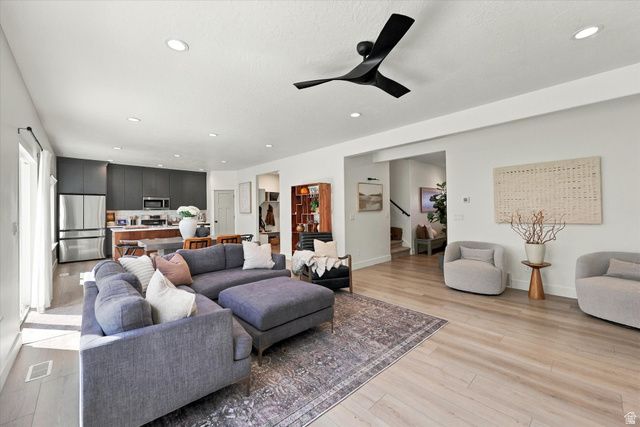 119 S 940 E, Santaquin, UT 84655