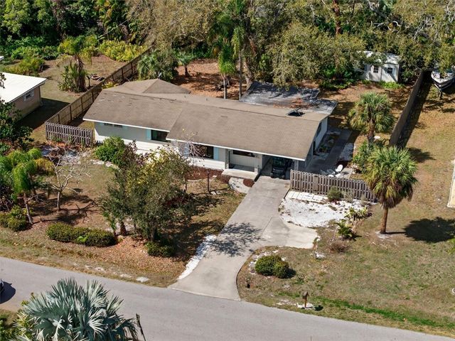 6338 BEECHWOOD AVENUE, Sarasota, FL 34231