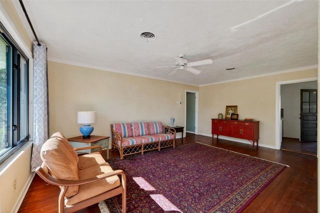 6338 BEECHWOOD AVENUE, Sarasota, FL 34231