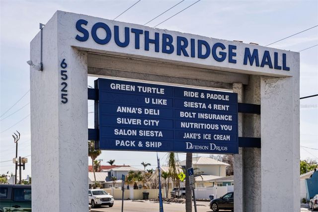 6338 BEECHWOOD AVENUE, Sarasota, FL 34231