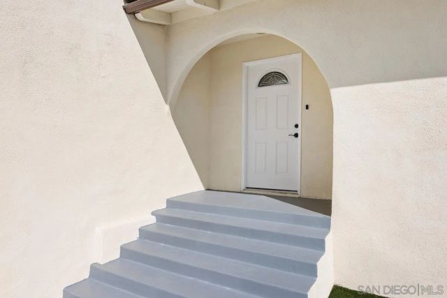 2302 Greenbrier Drive, Oceanside, CA 92054
