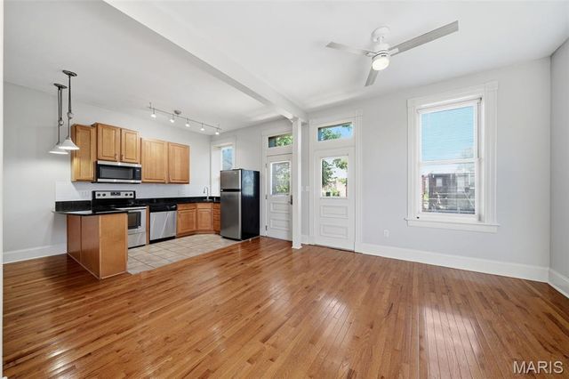 4249 Arco Avenue, St Louis, MO 63110