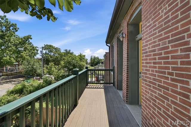 4249 Arco Avenue, St Louis, MO 63110