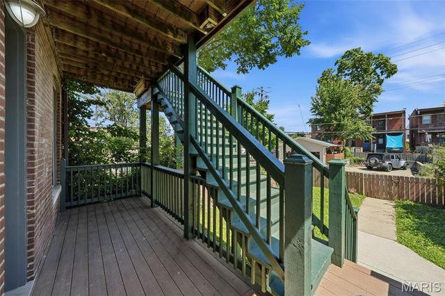 4249 Arco Avenue, St Louis, MO 63110