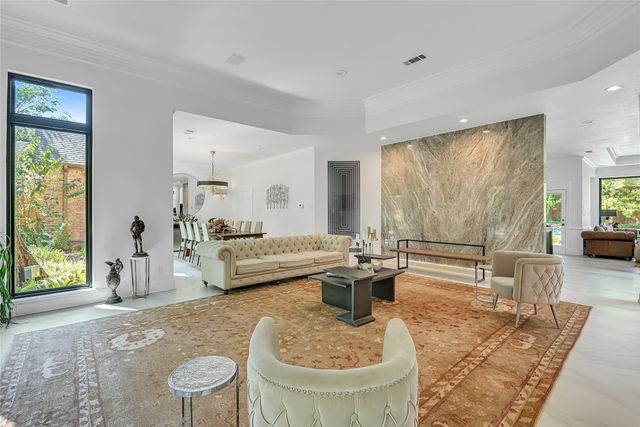 5819 Flintshire Lane, Dallas, TX 75252
