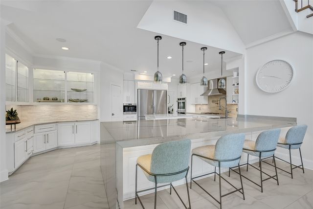 5819 Flintshire Lane, Dallas, TX 75252