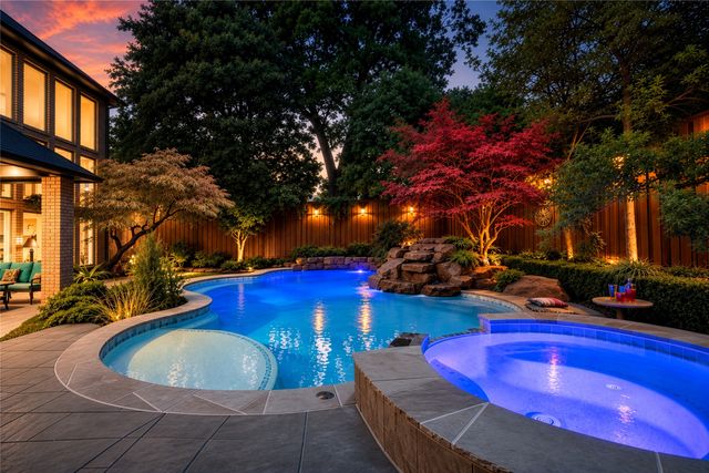 5819 Flintshire Lane, Dallas, TX 75252