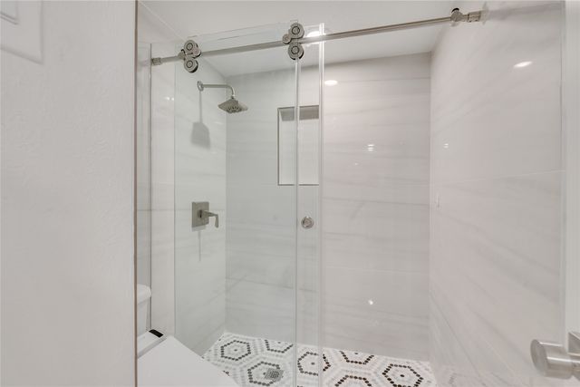 5819 Flintshire Lane, Dallas, TX 75252