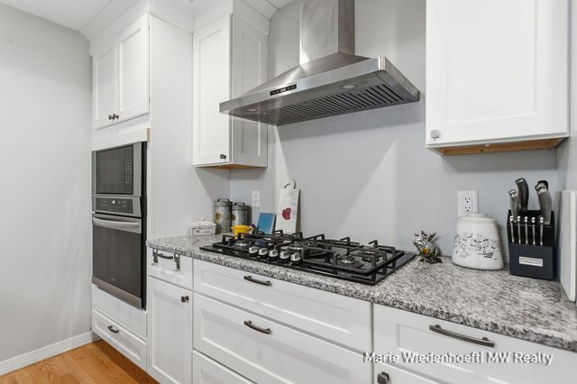 722 Lake Street, Saugatuck City, MI 49453