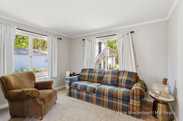722 Lake Street, Saugatuck City, MI 49453