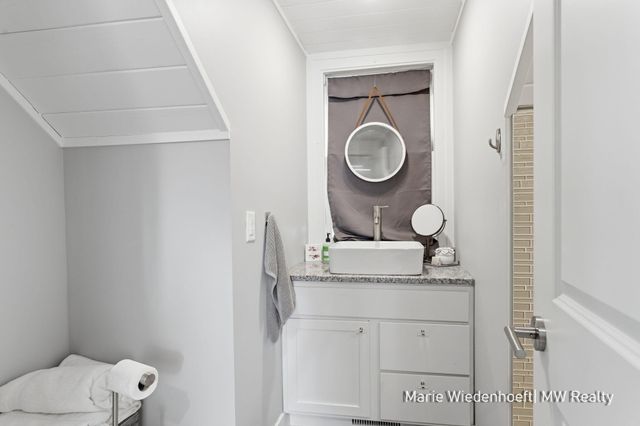 722 Lake Street, Saugatuck City, MI 49453