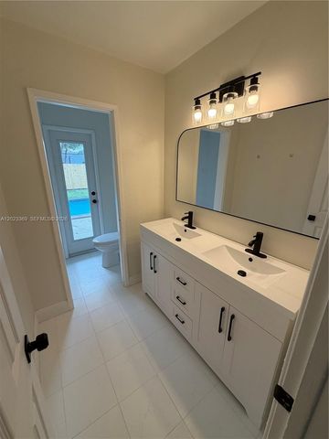 1901 NW 1st Ave, Pompano Beach, FL 33060
