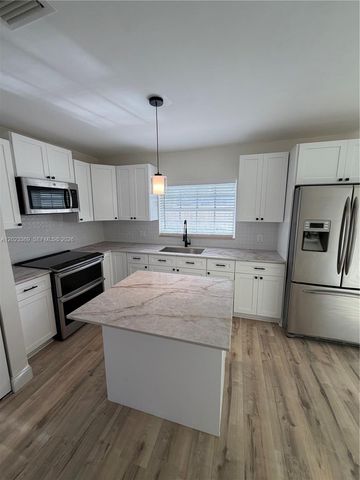 1901 NW 1st Ave, Pompano Beach, FL 33060