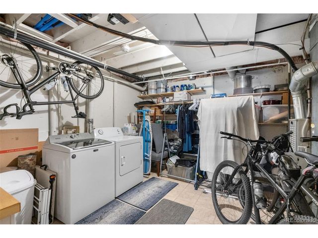 2793 E Nichols Cir, Littleton, CO 80122