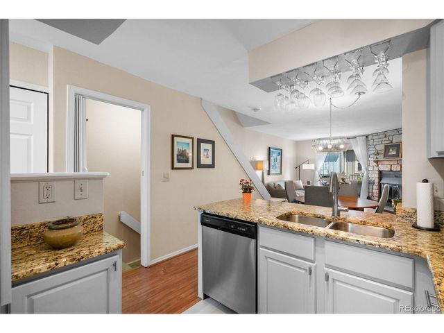 2793 E Nichols Cir, Littleton, CO 80122