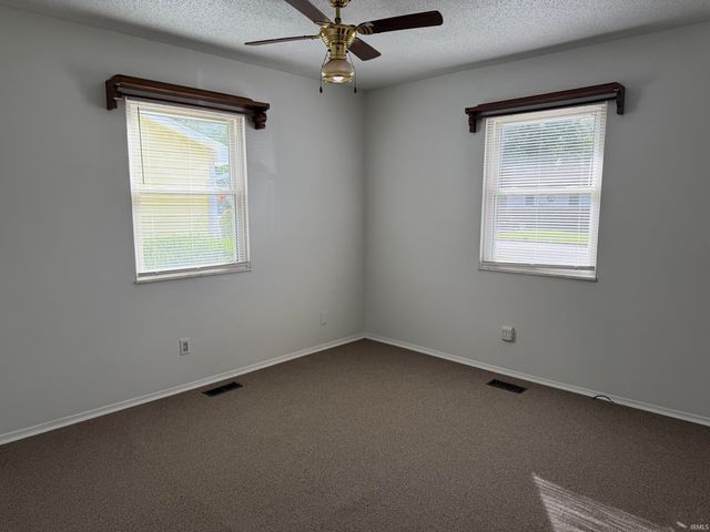 2612 Hawthorne Avenue, Evansville, IN 47714