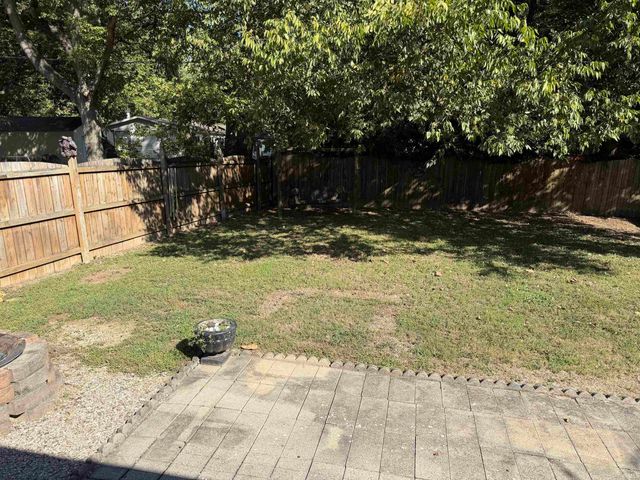 2612 Hawthorne Avenue, Evansville, IN 47714