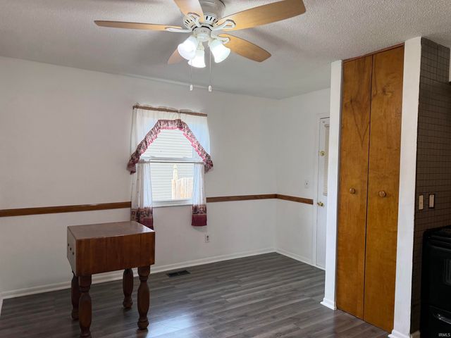 2612 Hawthorne Avenue, Evansville, IN 47714