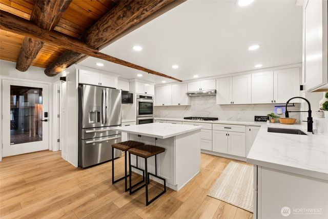 6358 S Island Drive E, Bonney Lake, WA 98391