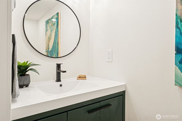 6358 S Island Drive E, Bonney Lake, WA 98391