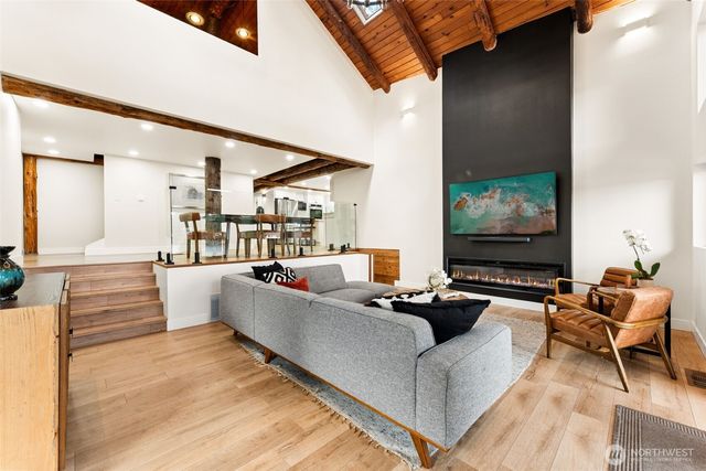 6358 S Island Drive E, Bonney Lake, WA 98391