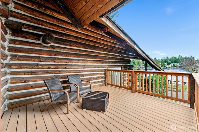 6358 S Island Drive E, Bonney Lake, WA 98391