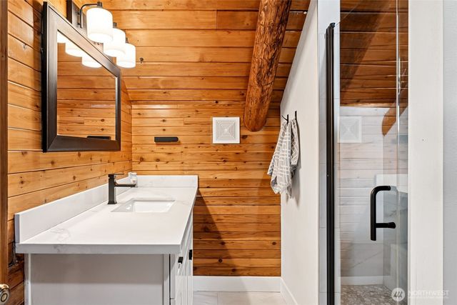 6358 S Island Drive E, Bonney Lake, WA 98391