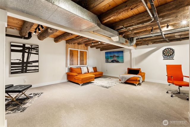 6358 S Island Drive E, Bonney Lake, WA 98391