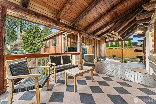 6358 S Island Drive E, Bonney Lake, WA 98391