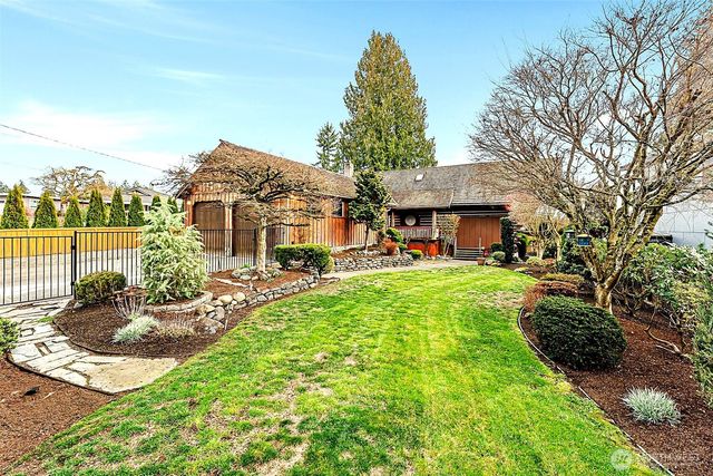 6358 S Island Drive E, Bonney Lake, WA 98391