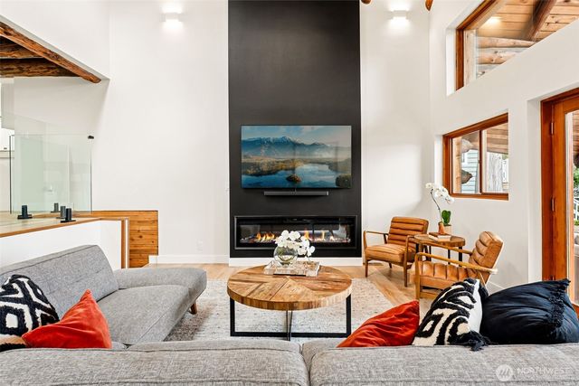 6358 S Island Drive E, Bonney Lake, WA 98391