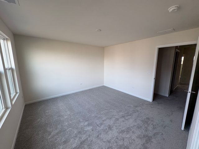 2208 Ryegrass Lane 78004, Bolingbrook, IL 60490