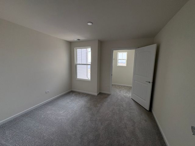 2208 Ryegrass Lane 78004, Bolingbrook, IL 60490